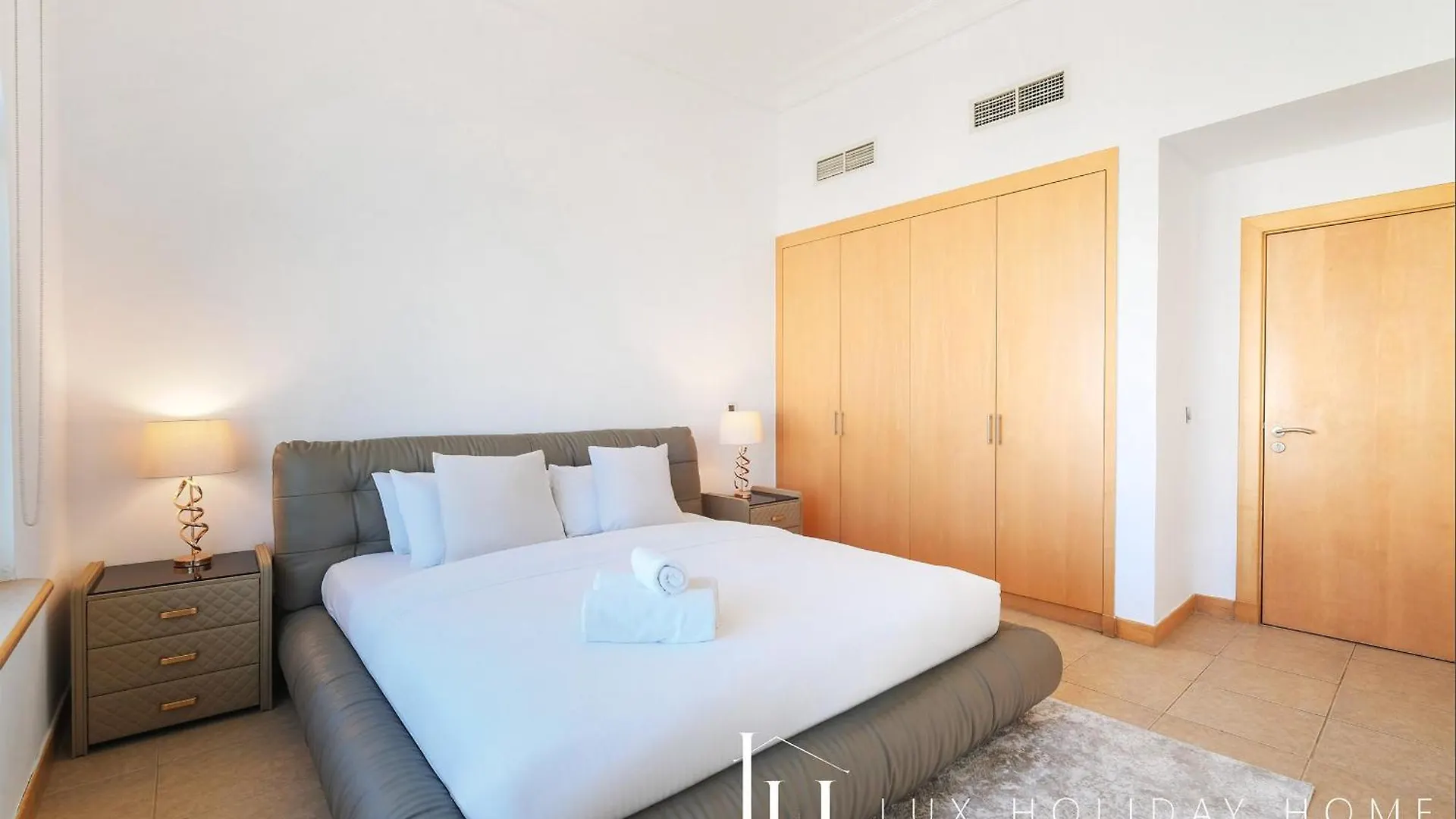 Lux - The Shoreline Penthouse Suite Dubai Lägenhet